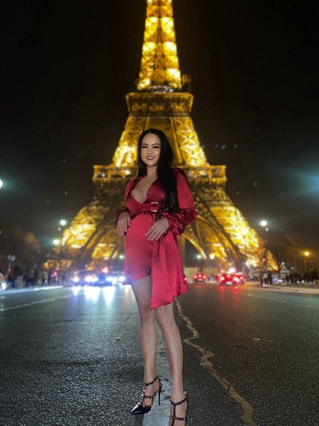 Foto von Rose Top Massage per WhatsApp