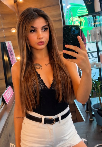 Foto von Natasha erreicht nur per WhatsApp  Nur bis Sonntag da