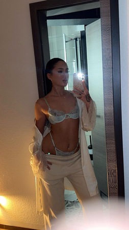 Yourbaeshirin, Frankfurt am Main