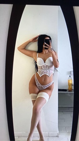 Yourbaeshirin, Frankfurt am Main