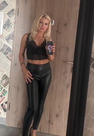 Angela - Top Service, Hannover