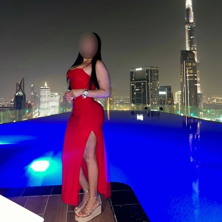 Esra NUR HAUS-/ HOTELBESUCHE, Düsseldorf