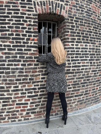 Vanessa, 28 stilvoll, diskret, Dinslaken