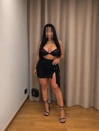 Céline aus Frankreich 24/24 Besuchbar und Hotelbesuche, Konstanz