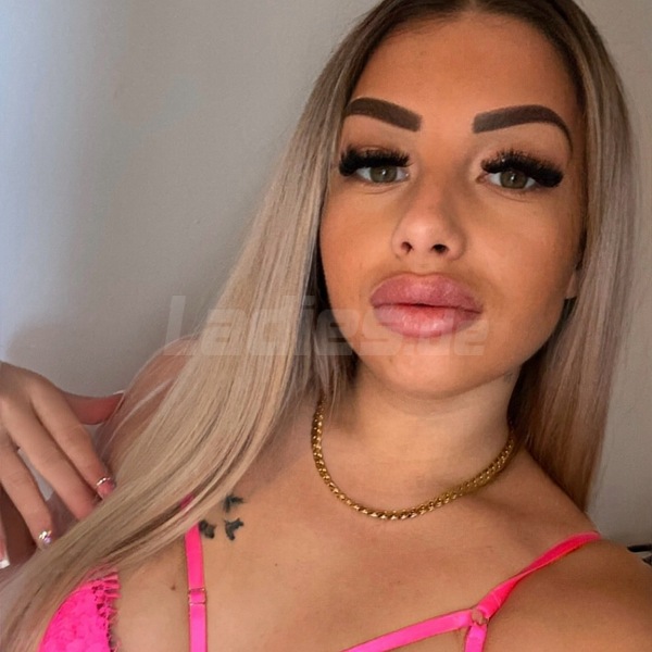 Nelly * NEU*NUR WHATSAPP