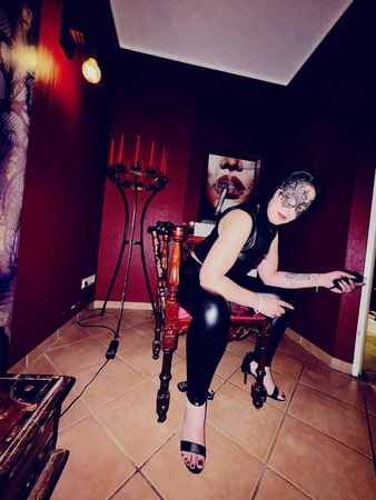 Melinda, Düsseldorf