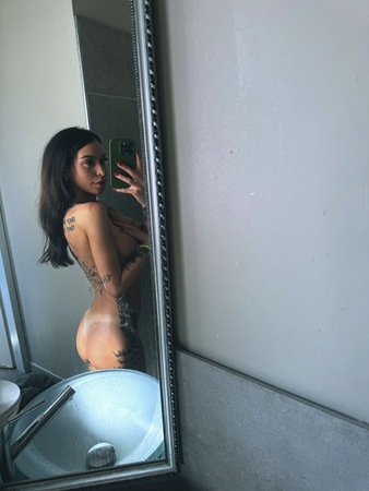 SkinnyGizem, LadiesSTARS