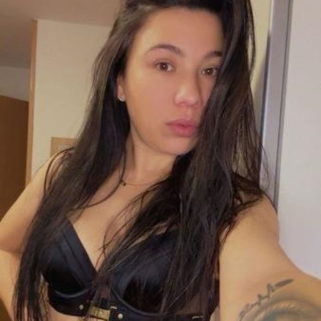 Sara NUR HAUS- UND HOTELBESUCHE, Meschede