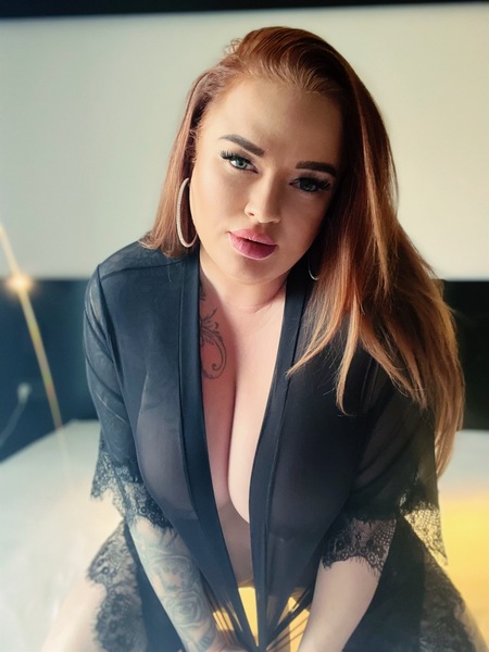 Deutsche Mia – Hamburg photo 5