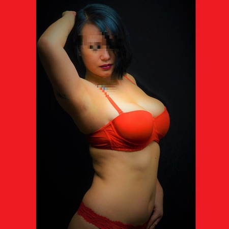 Gentleman's Masseuse, Siegen