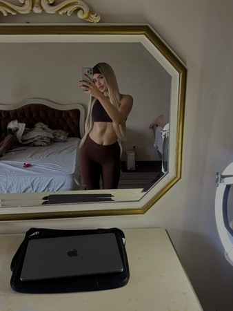 Isis Jasmine, Augsburg