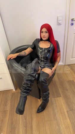 TS Daniela Parker, Essen