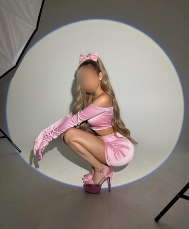 Alina Dorango Deutsch, Wiesbaden