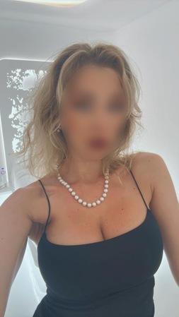 Mia zierliche Blondine wieder da!, München