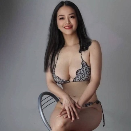 Lydia- AV Top Massage, Neustadt an der Orla