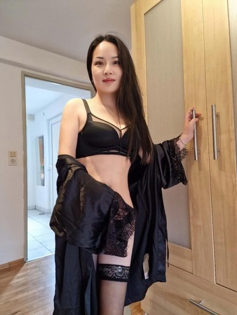 Yumi ganz Neu hier 100% Original Foto, Gelsenkirchen