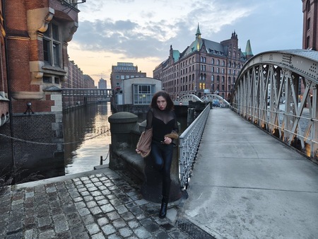 TS Victoria, Hamburg