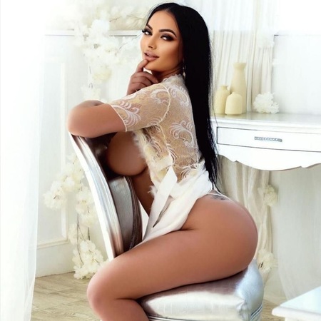 neu Yasmin bei Massage Salon Kompliment, Dortmund