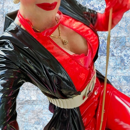 Latex-Krankenschw*ster, Frankfurt am Main