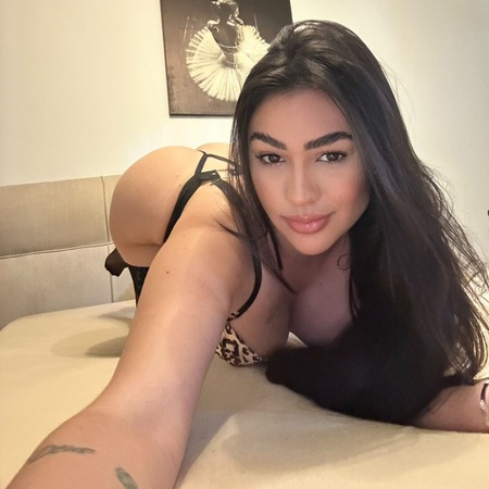<img src="https://static.ladies-cdn.de/ladies/images/static-cdn/ladies-stars/img/ladies-stars-logo-icon.svg" class="starsContentIcon" />Melissa Latina, Düsseldorf