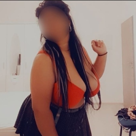 Amira NUR FÜR KURZE ZEIT!, Saarlouis