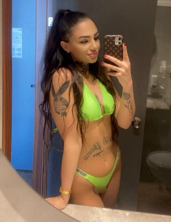 NEU Aylin aus der Türkei, Frankfurt am Main