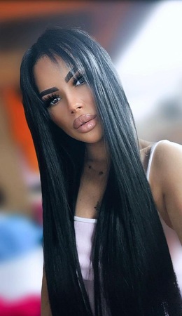 Ella Ab dem 17.11. im Haus, Essen