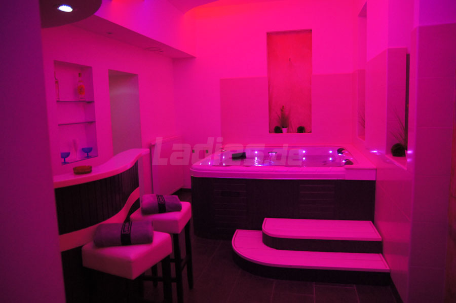 Foto von Cheri Club