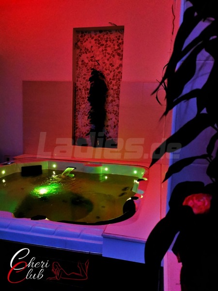 Foto von Cheri Club