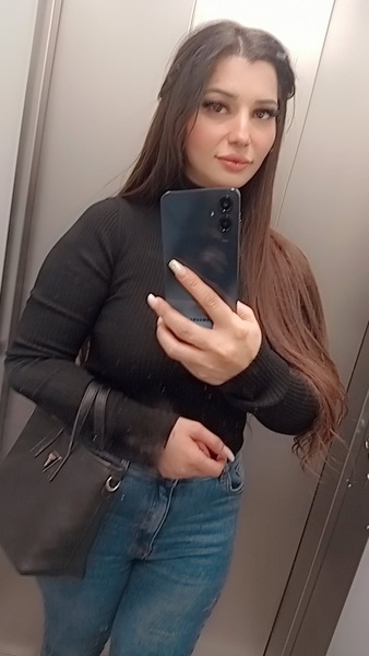 Foto von Melisa 24/7 Party