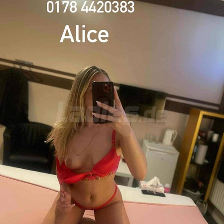Alice-Nur auf WhatsAppGF6, Hannover