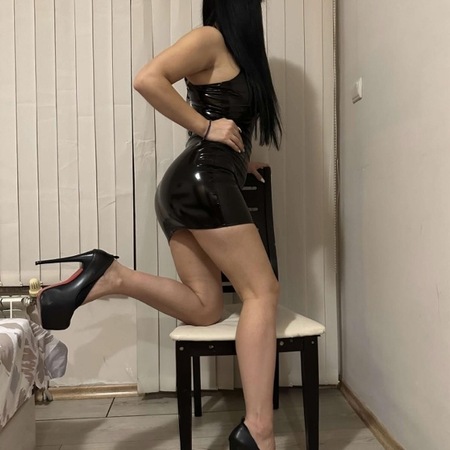Vanesa im HAUS HERZ-DAME