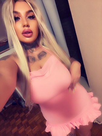 Beatrice NEU, Köln - Poll