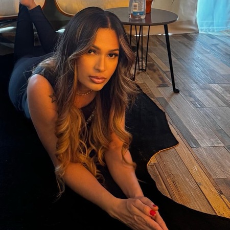  Bruna Massage zurück  in Saarbrücken
