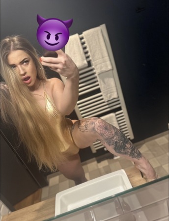 Blonde Lucie - diskretes Abenteuer, Regensburg