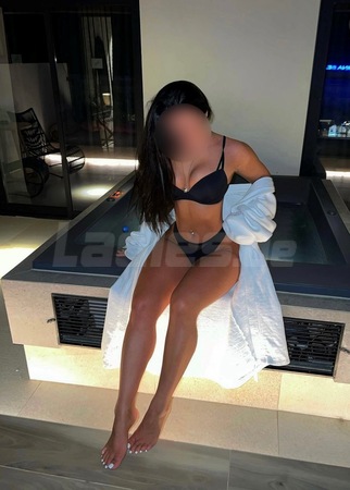 Leyla deutsch bj Expert NEUE NUMMER, Berlin