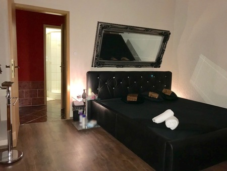 Studio Royal - Verlängern bis 15.02., Osnabrück