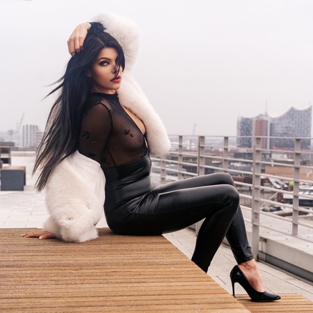 Stina Stone - ein echtes Nordlicht, Wiesbaden