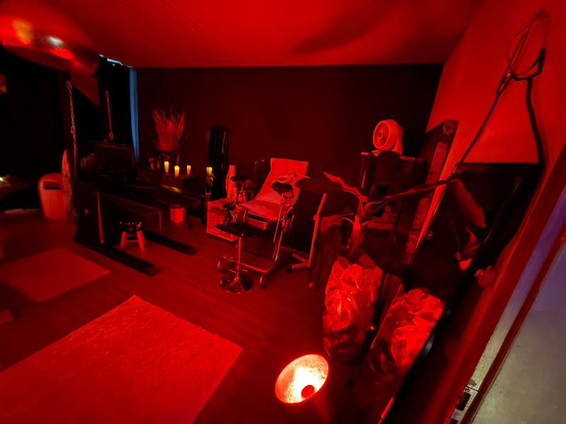 Foto von Exklusives M*lkstudio M*ltisch Venus 2000