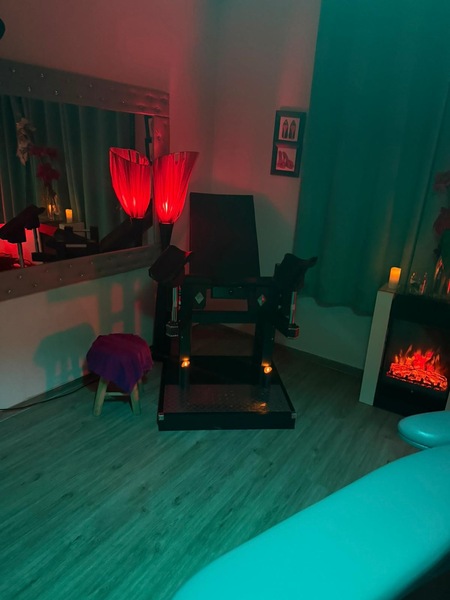 Foto von Exklusives M*lkstudio M*ltisch Venus 2000