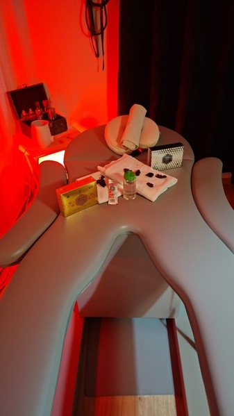 Foto von Exklusives M*lkstudio M*ltisch Venus 2000
