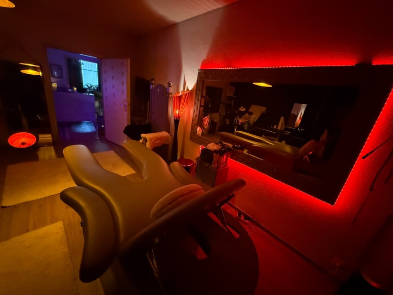 Foto von Exklusives M*lkstudio M*ltisch Venus 2000