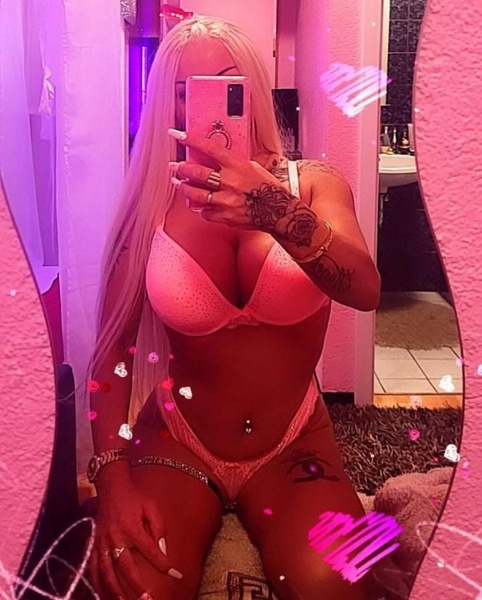 Foto von Natascha - Apartmenthaus Erotic Island
