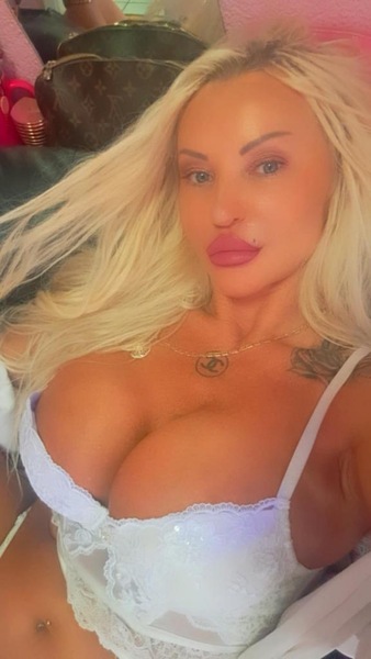 Foto von Natascha - Apartmenthaus Erotic Island