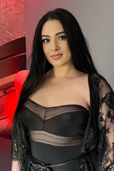 Rebeka im Ohlala – Kastellaun photo 2