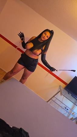 Laura - neu in der Stadt! Auch dominant!!, Schwerin