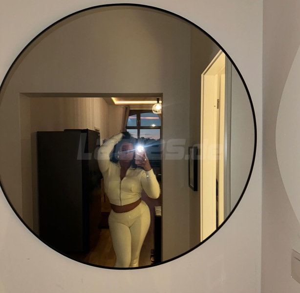 Foto von Deutsche Niky neue Nummer