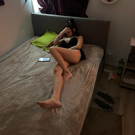 Tiara nur über Whats Ap erreichbar!