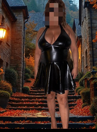 Reife Nina Lisa ab dem 2.1 wieder da im Plaisir D'Amour, Göppingen