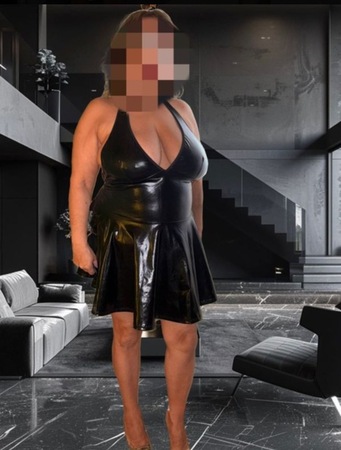 Reife Nina Lisa ab dem 2.1 wieder da im Plaisir D'Amour, Göppingen